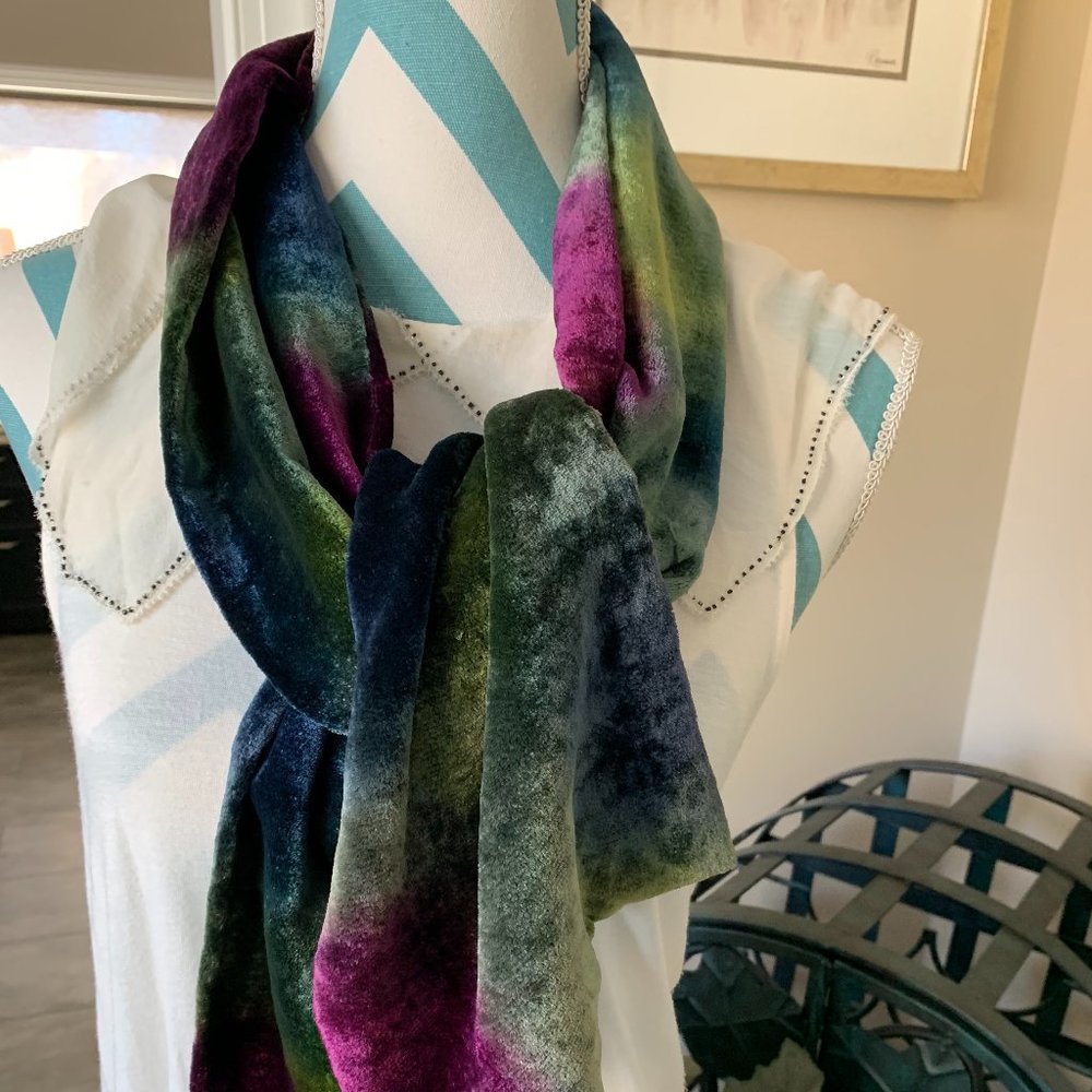 Velvety Neck scarf